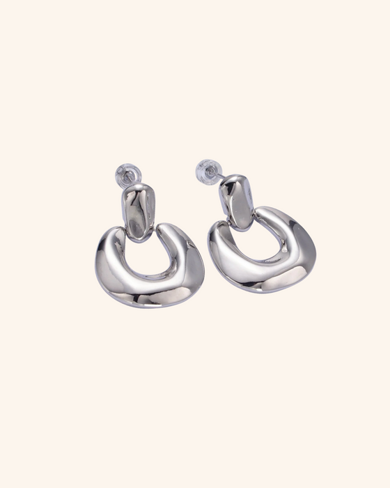Della Earrings