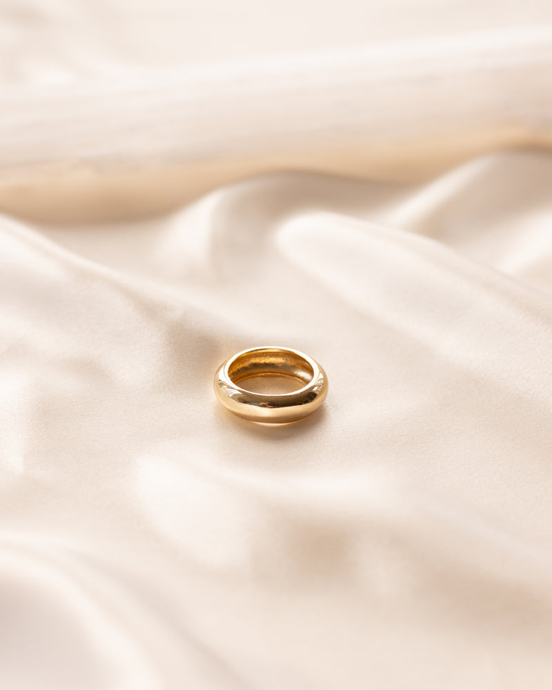 Laurel Ring
