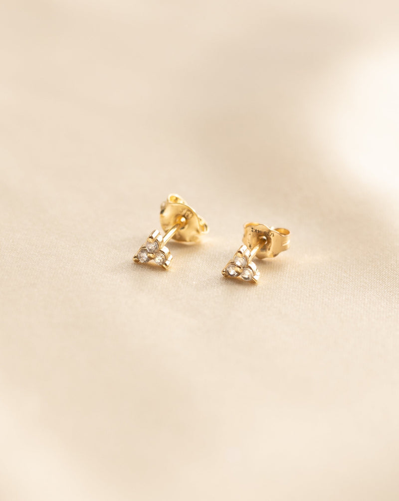 Faye Studs