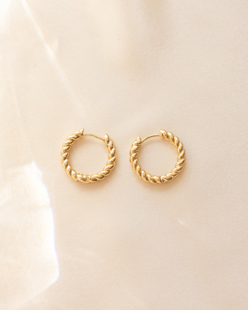 Blakely Hoops