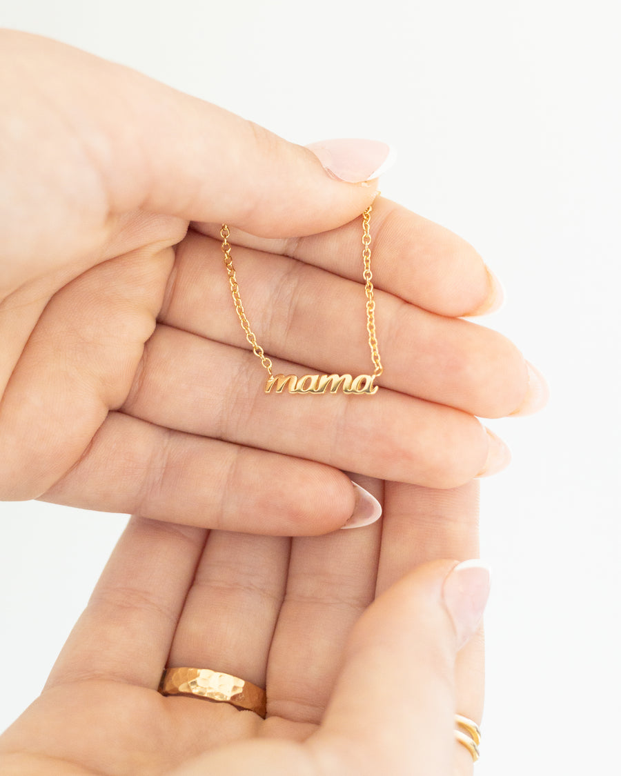Mama Necklace