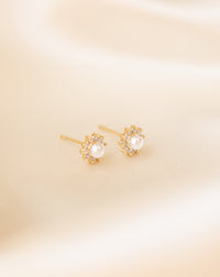 Ellie Studs