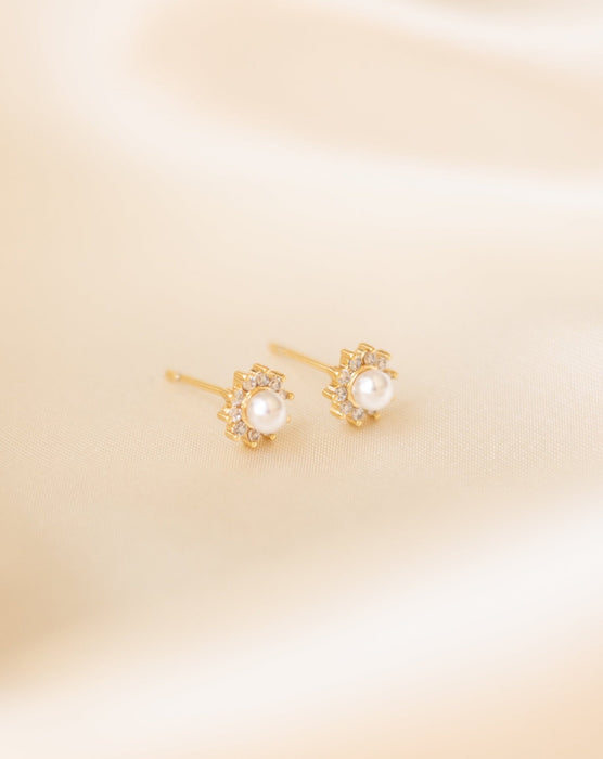 Ellie Studs
