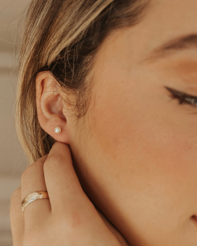 Pearl Studs