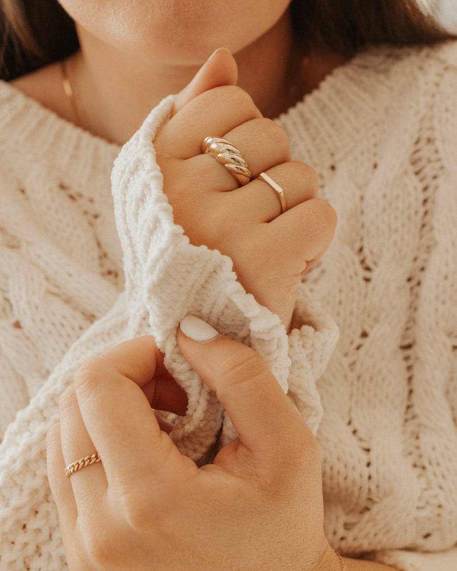 Cleo Ring